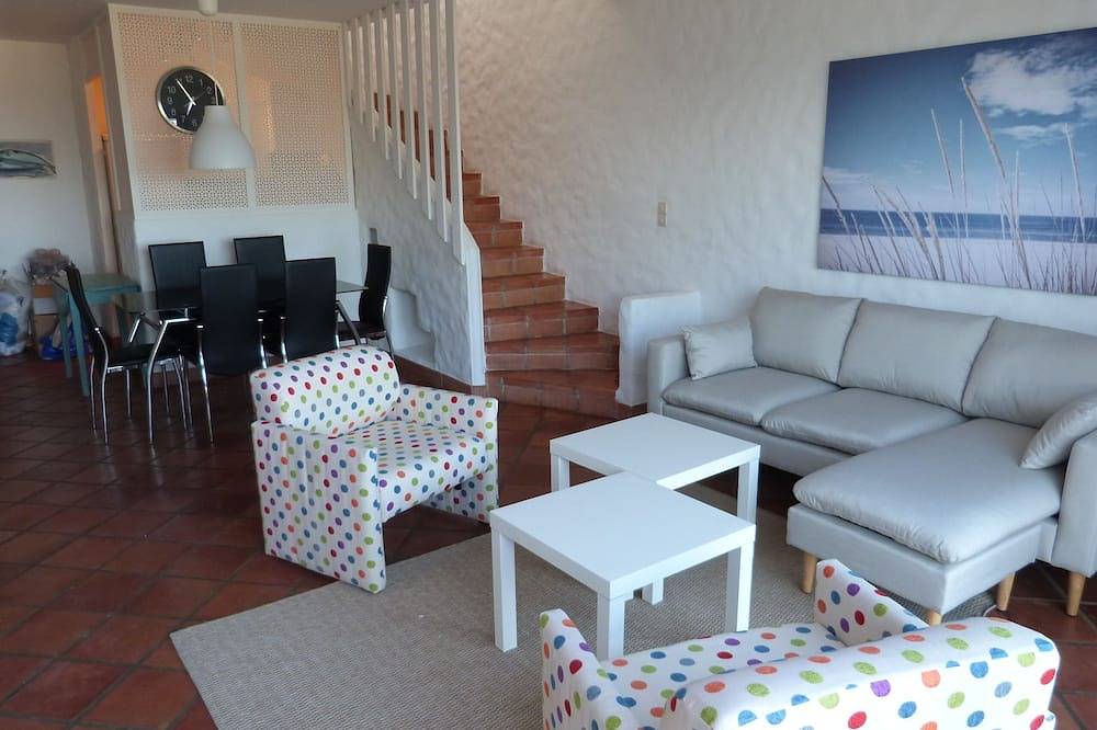 Villa front de mer directement sur la plage in Frontignan, Côte méditerranéenne (France)