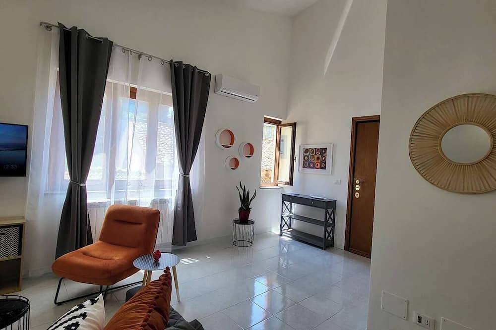 Entire apartment, Casa Faul con parcheggio a pagamento fronte casa e gratuito a 200m - No Ztl in Viterbo, Viterbo Province
