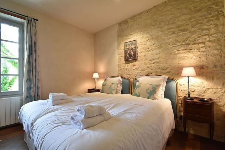 Location de vacances pour 6 personnes, avec piscine et jacuzzi ainsi que jardin et sauna dans Ponts sur Seulles - 2