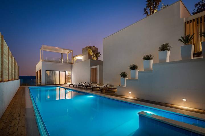 Villa für 10 Personen, mit Pool und Sauna sowie Meerblick und Garten in Split-Dalmatien - 2