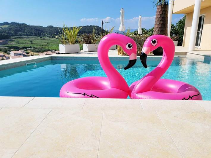 Chambre d’hôte pour 2 personnes, avec jardin ainsi que vue et piscine à Le Beausset - 4