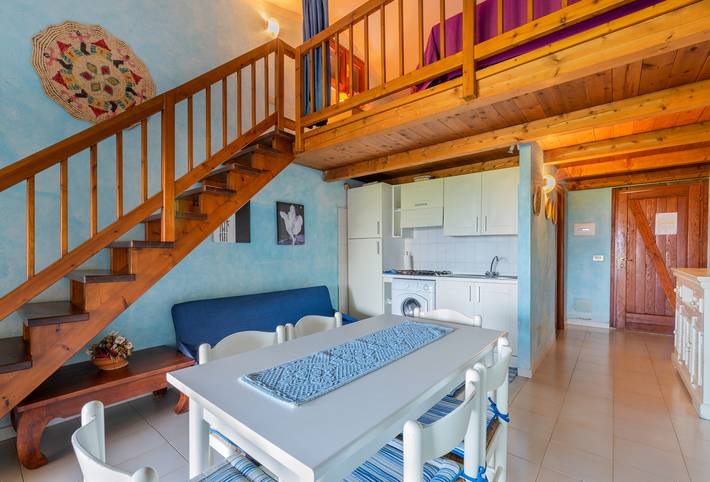 Maison de vacances climatisée avec terrasse, jardin et vue sur mer ; places de parking disponibles, animaux domestiques admis.  in Salina Bamba, San Teodoro
