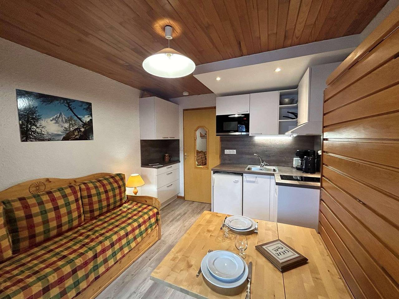 Ganze Wohnung, Résidence les Merisiers - Studio für 2 Personen (A08) in Les Allues, Les Trois Vallées