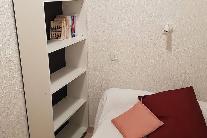 Gîte pour 3 personnes, avec terrasse, animaux acceptés à Roquebrun - 3