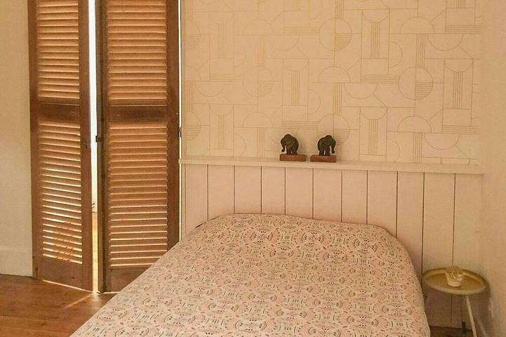 Location de vacances pour 6 personnes, avec piscine et jardin à Bouhet - 4