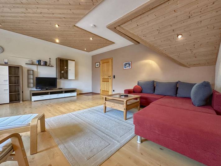 Ganze Wohnung, Geräumige Ferienwohnung in Bayern mit Balkon in Riedenburg, Altmühltal