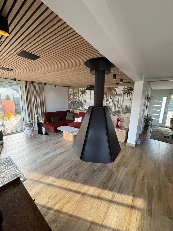 Location de vacances pour 8 personnes, avec vue sur le lac et piscine ainsi que jardin et vue à Missillac - 4