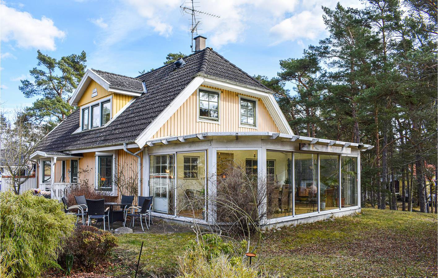 Ferienhaus für 10 Personen mit Terrasse in Ahus, Schwedische Ostsee