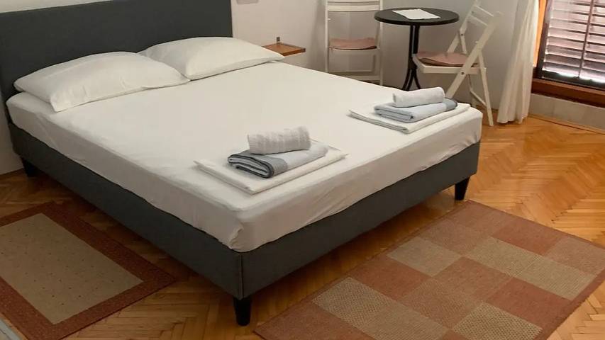 Ferienwohnung für 2 Personen, mit Pool und Terrasse in Baska Voda - 4
