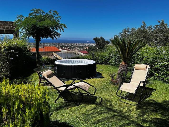Villa pour 8 personnes, avec Terrasse ainsi que Jardin et Vue à Carini - 2