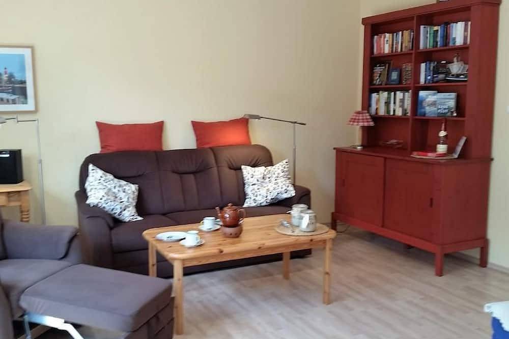 Ganze Wohnung, Ferienwohnung Ilka in Warwerort, Nordseeküste