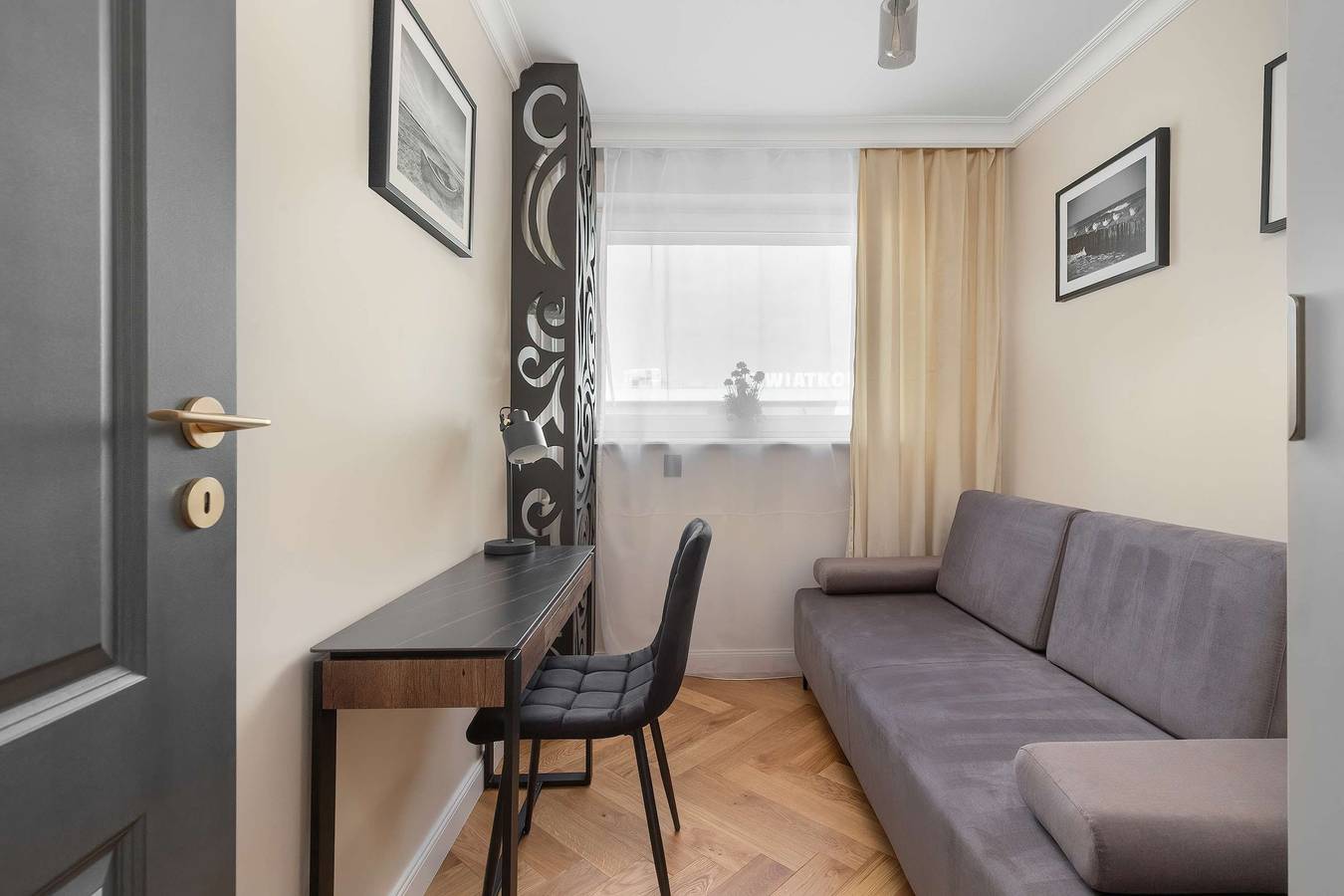 Entire apartment, Władysława Iv 32 Gdynia | Three Bedroom Apartment in City Center with Desk in Gdynia, Tricity