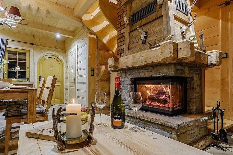 Piętrowy dom w stylu góralskim, sauna, jacuzzi in Murzasichle, Karpaty (Polska)