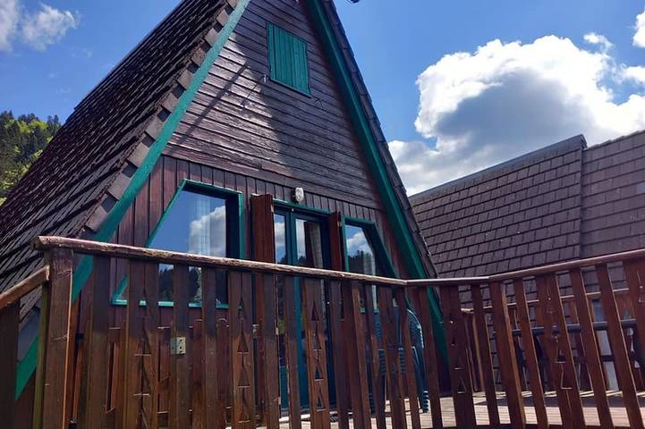 Chalet pour 6 personnes, animaux acceptés dans Le Lioran