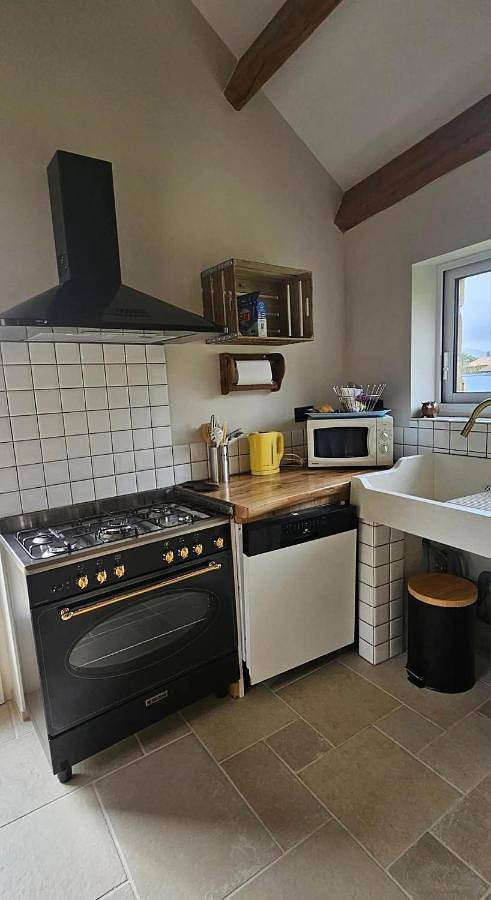 Location de vacances pour 8 personnes, avec vue et jardin à Saint-Jean-du-Bruel - 3