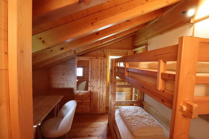 Charmantes, mit modernem Komfort, gemütliches und gepflegtes Chalet mit einer sehr schönen Aussicht, in Chandolin, Anniviers