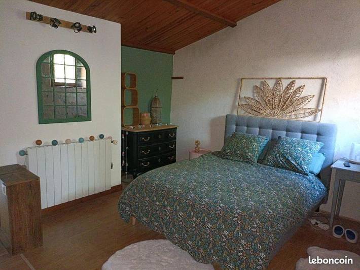 Location de vacances pour 8 personnes, avec jardin et terrasse, animaux acceptés à Bonnes - 2