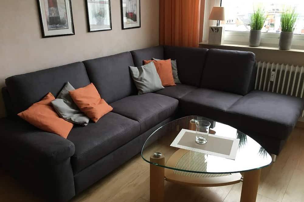 Zentrale 2-Raum-Ferienwohnung mit Balkon & Stadtblick