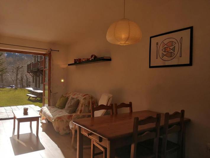 Apartamento para 4 personas, con vistas además de terraza y jardín, Se admiten mascotas en Pla de l'Ermita