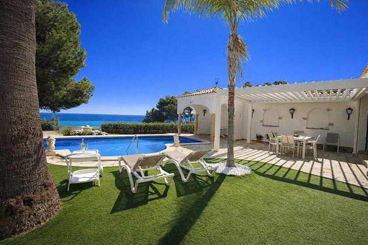 Villa pour 6 personnes, avec terrasse et jardin à Miami Platja
