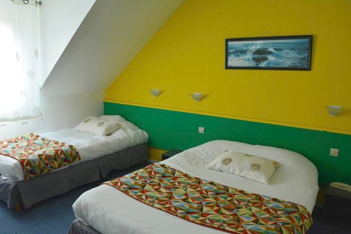 Hôtel pour 2 personnes, avec jardin, animaux acceptés à Lanvollon - 3