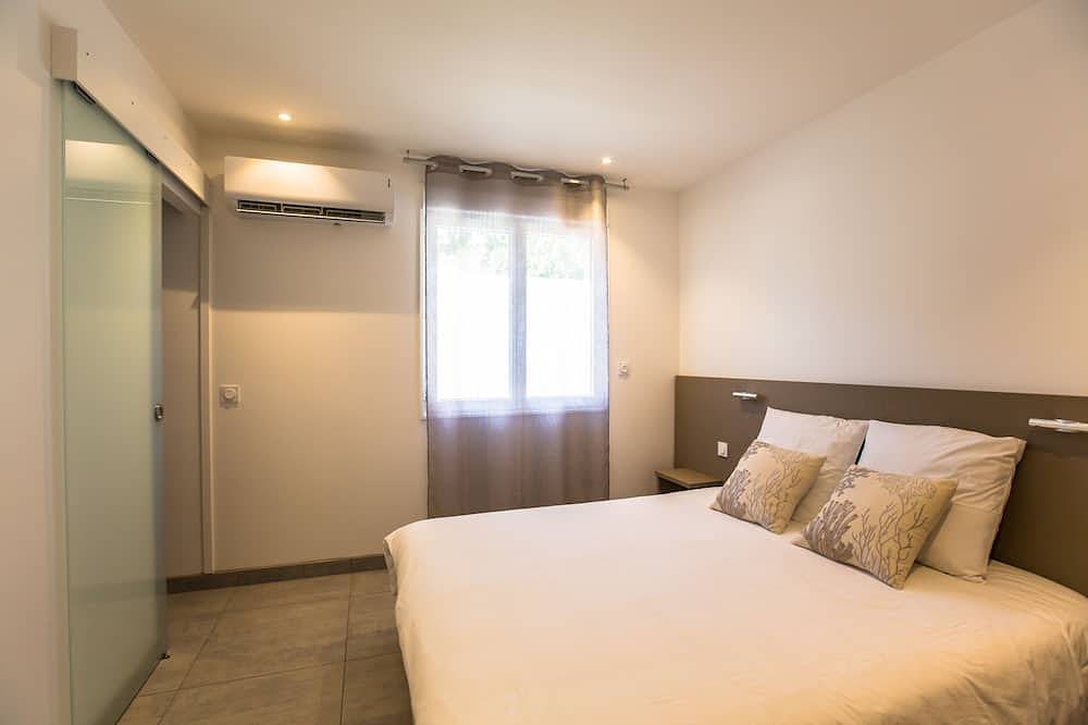 Domaine Vilonapa - Villa Amandier with private pool - 6 people in Saint-Alban-Auriolles, Ardèche