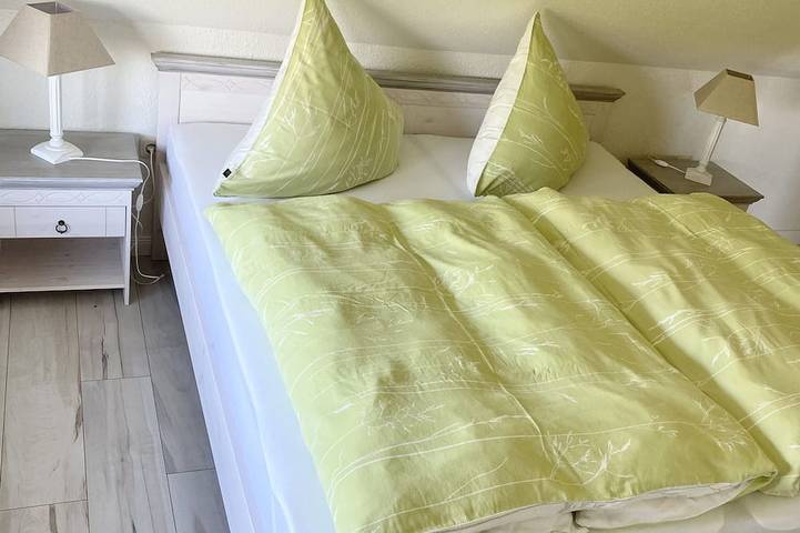 Ferienwohnung für 2 Personen, mit Terrasse und Garten in Saal - 3