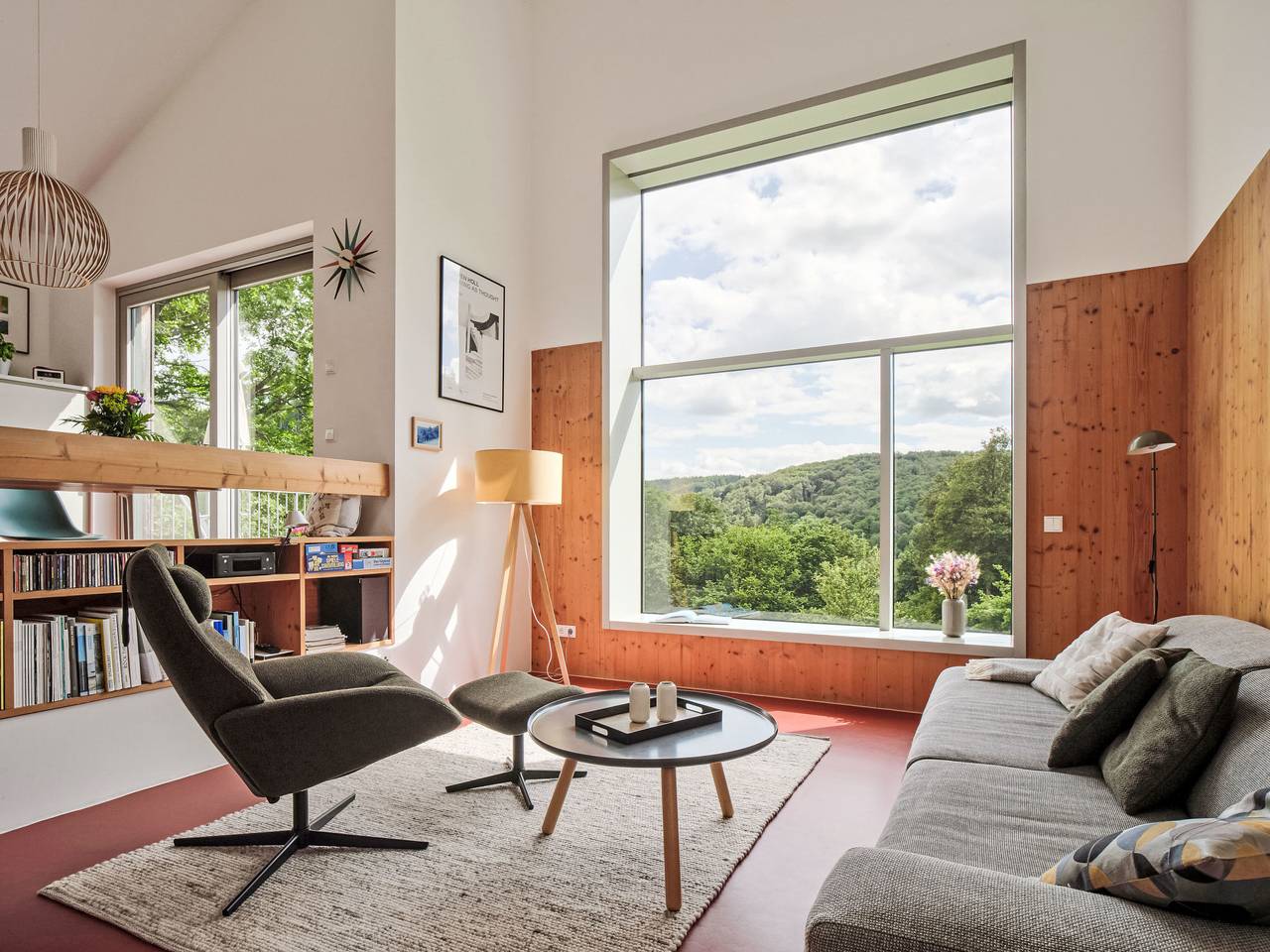 Moderner Holzhausneubau in der Eifel in Schutz, Vulkaneifel
