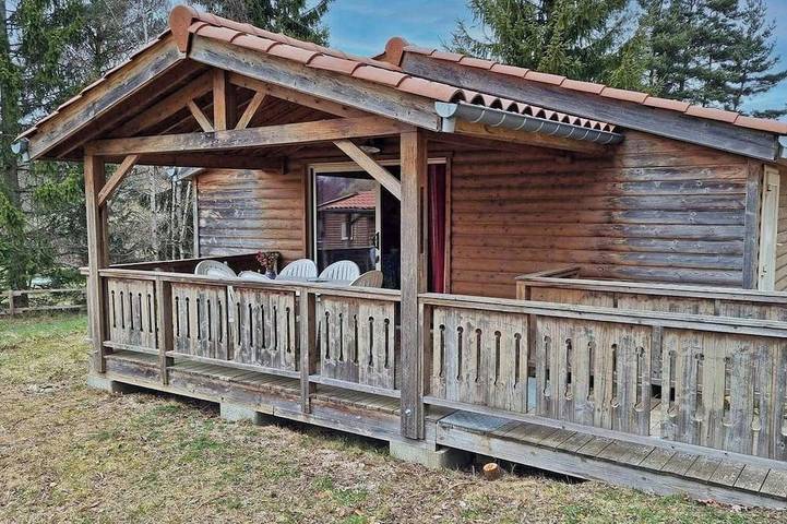 Gîte pour 4 personnes, avec jardin, animaux acceptés à Usson-en-Forez