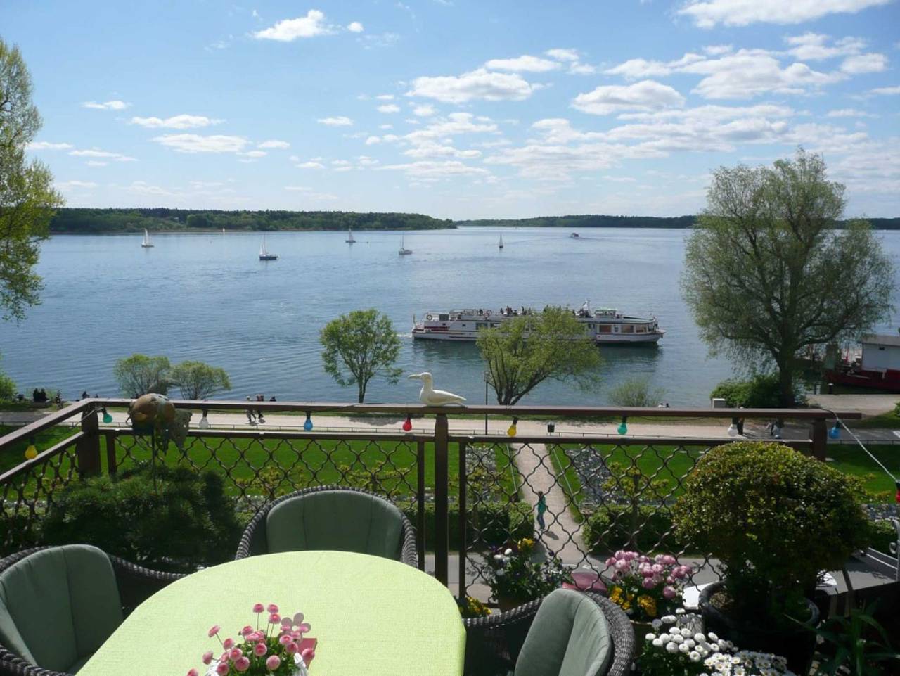 Ganze Ferienwohnung, Ferienwohnung  Haus Seeblick Objekt-Id 121397 in Waren (Müritz), Müritz
