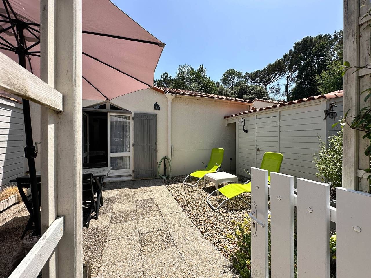 Maison rénovée 4 pers à La Palmyre, terrasse, animaux admis, parking in La Palmyre, Les Mathes