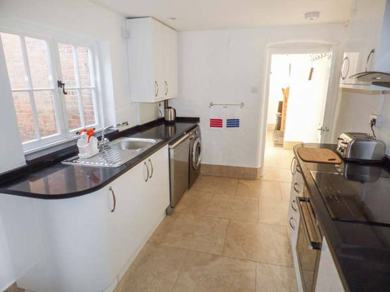 1 Willow Cottage in Upton-upon-Severn, Worcestershire