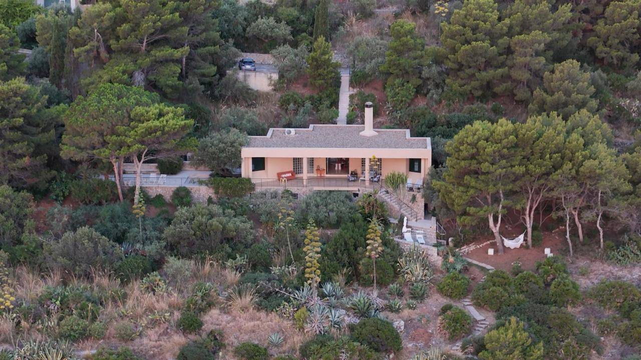Villa Sea House Capo Zafferano in Capo Zafferano, Bagheria