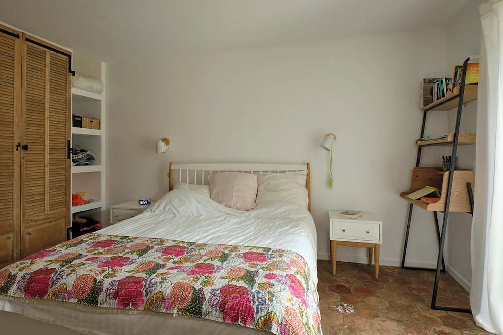 Very cosy family home, recently renovated! in Vers-Pont-du-Gard, Nimes region
