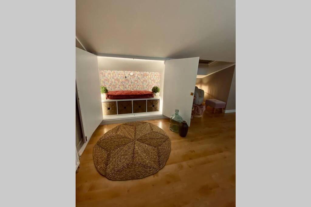 Apartamento entero, One-Bedroom Apartment in Barbastro, Provincia de Huesca