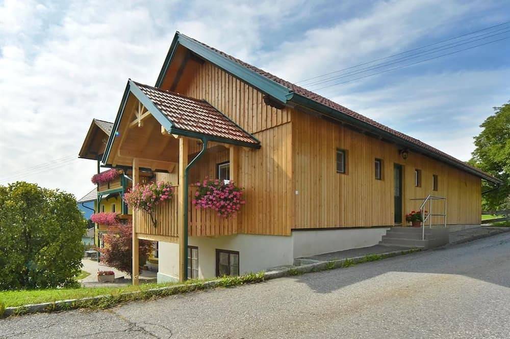 Ferienhäuschen für 2-4  Personen - Landhaus Ebner in Millstatt, Bezirk Spittal an der Drau