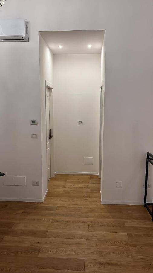 Gîte pour 2 personnes, avec vue ainsi que terrasse et piscine à Manfredonia - 4