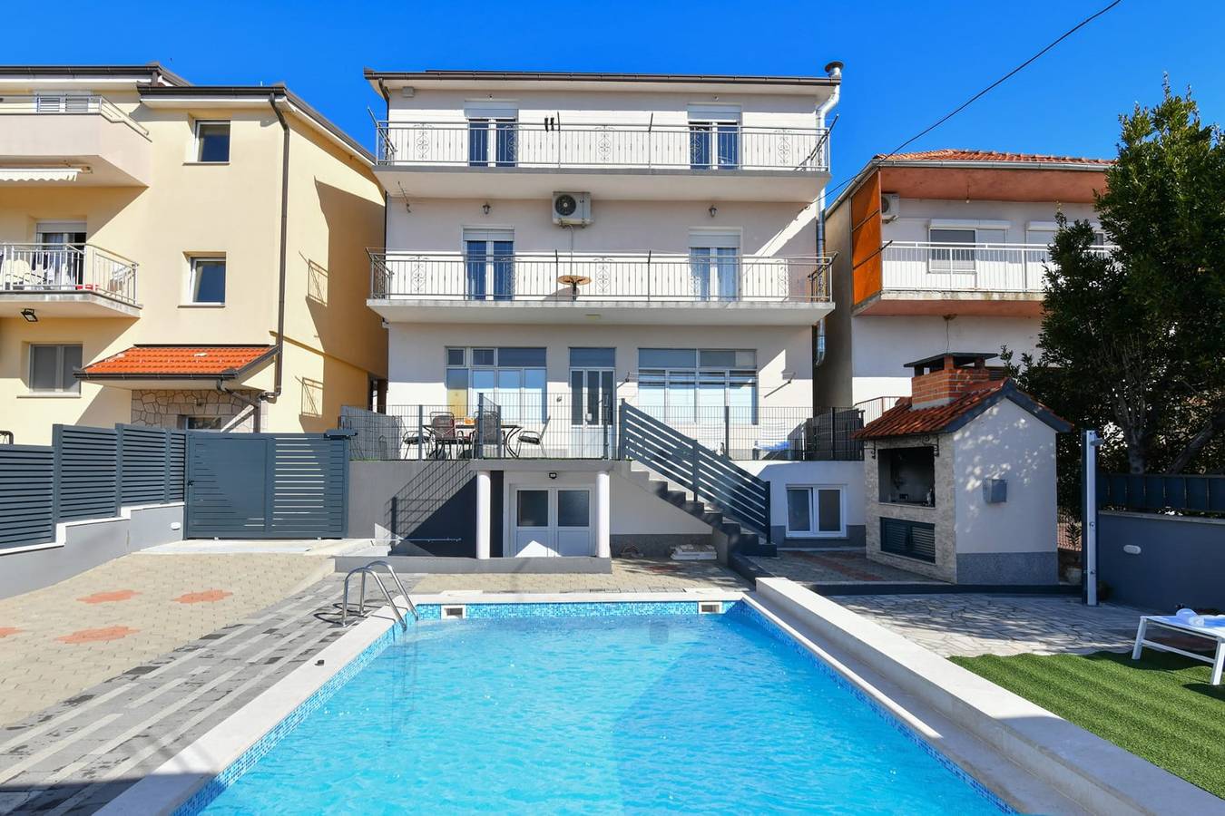 Ganze Wohnung, Apartment Dijana with private pool in Imotski, Makarska Riviera