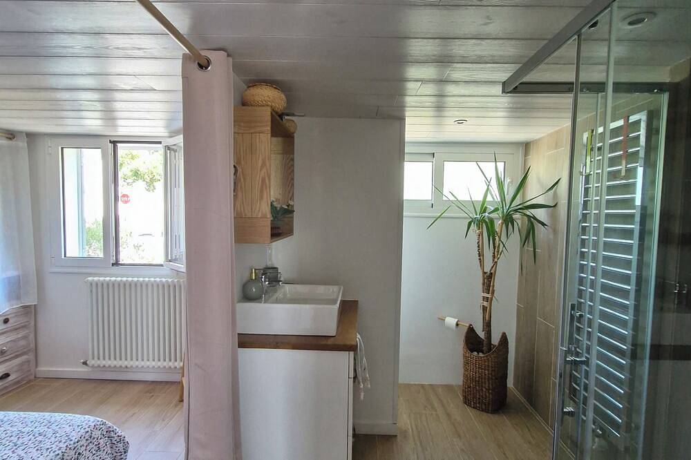 Very pretty 4* listed wooden house in Biarritz with swimming pool in Biarritz, Bayonne und Umgebung