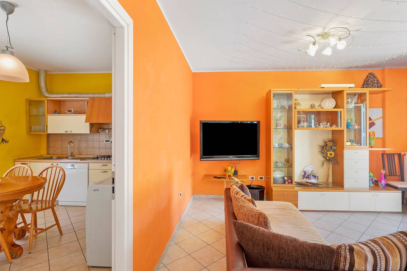 Iris Holiday Home in Stellanello: Your Peaceful Retreat in Liguria in Stellanello, Riviera di Ponente