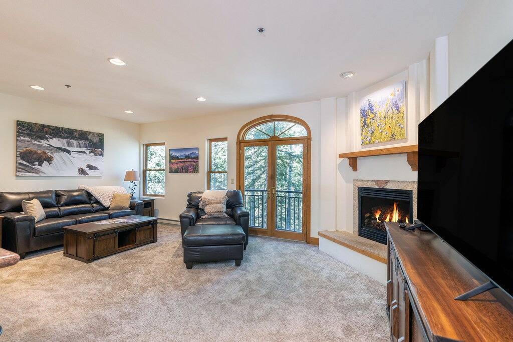 Ganze Wohnung, Spacious 1 Bdr Mountain Village Condo in Mountain Village, Telluride Ski Resort
