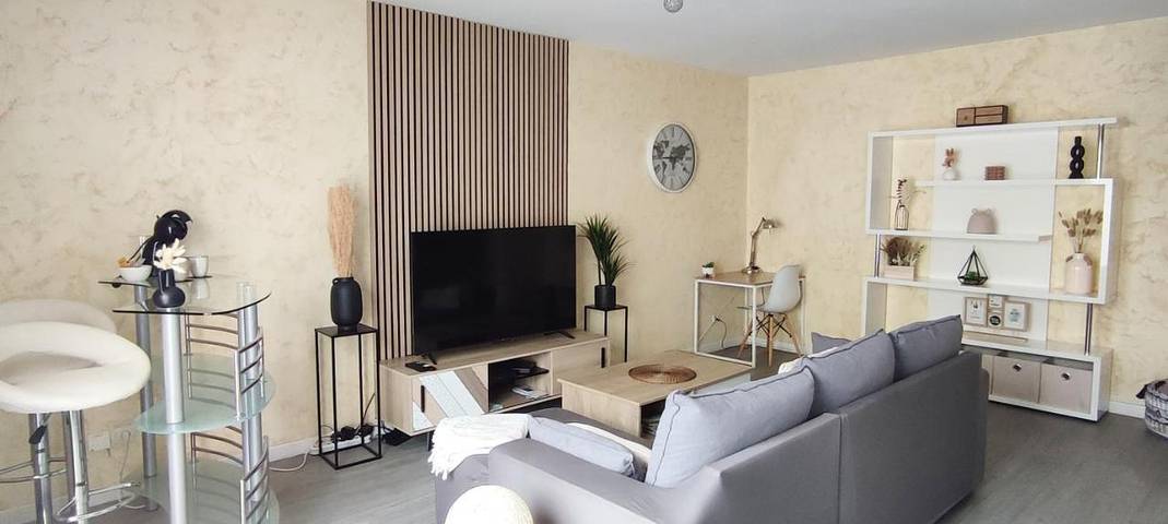 Appartement de vacances pour 4 personnes, avec Balcon et Terrasse ainsi que Jardin et Vue à Saint-Priest