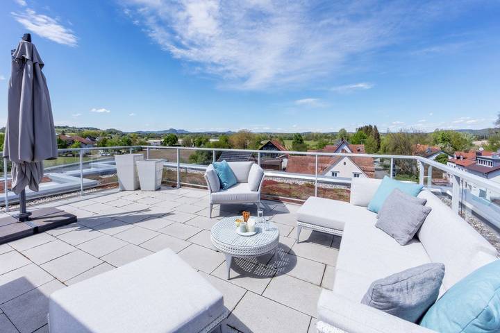 Ferienwohnung für 4 Personen, mit Ausblick und Seeblick sowie Terrasse - 1