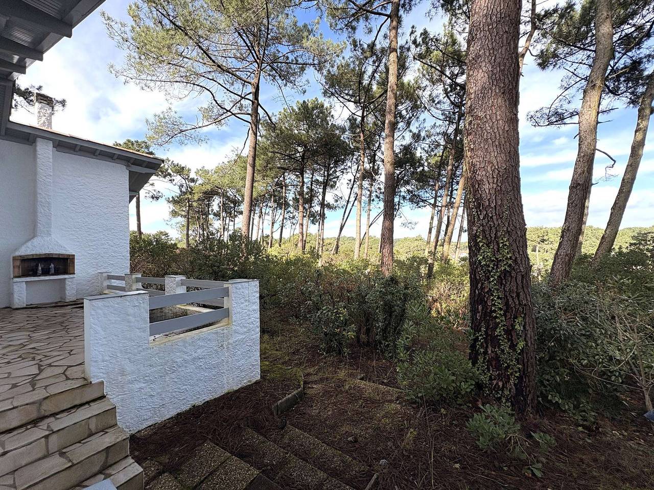 Villa en Lège-Cap-Ferret, 4 hab., 8 pers., jardín cerrado, mascotas permitidas in Le Canon, Lège-Cap-Ferret