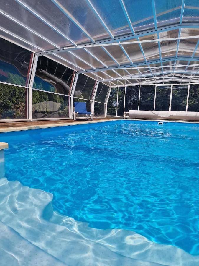 Gîte pour 8 personnes, avec sauna et jacuzzi ainsi que piscine et jardin, animaux acceptés à Ban-de-Laveline - 2