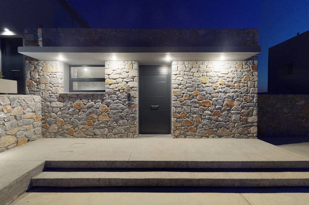 Daelia Villas Ii of 3 Luxury Villas, private pool, in an enclosed olive grove in Lesbos