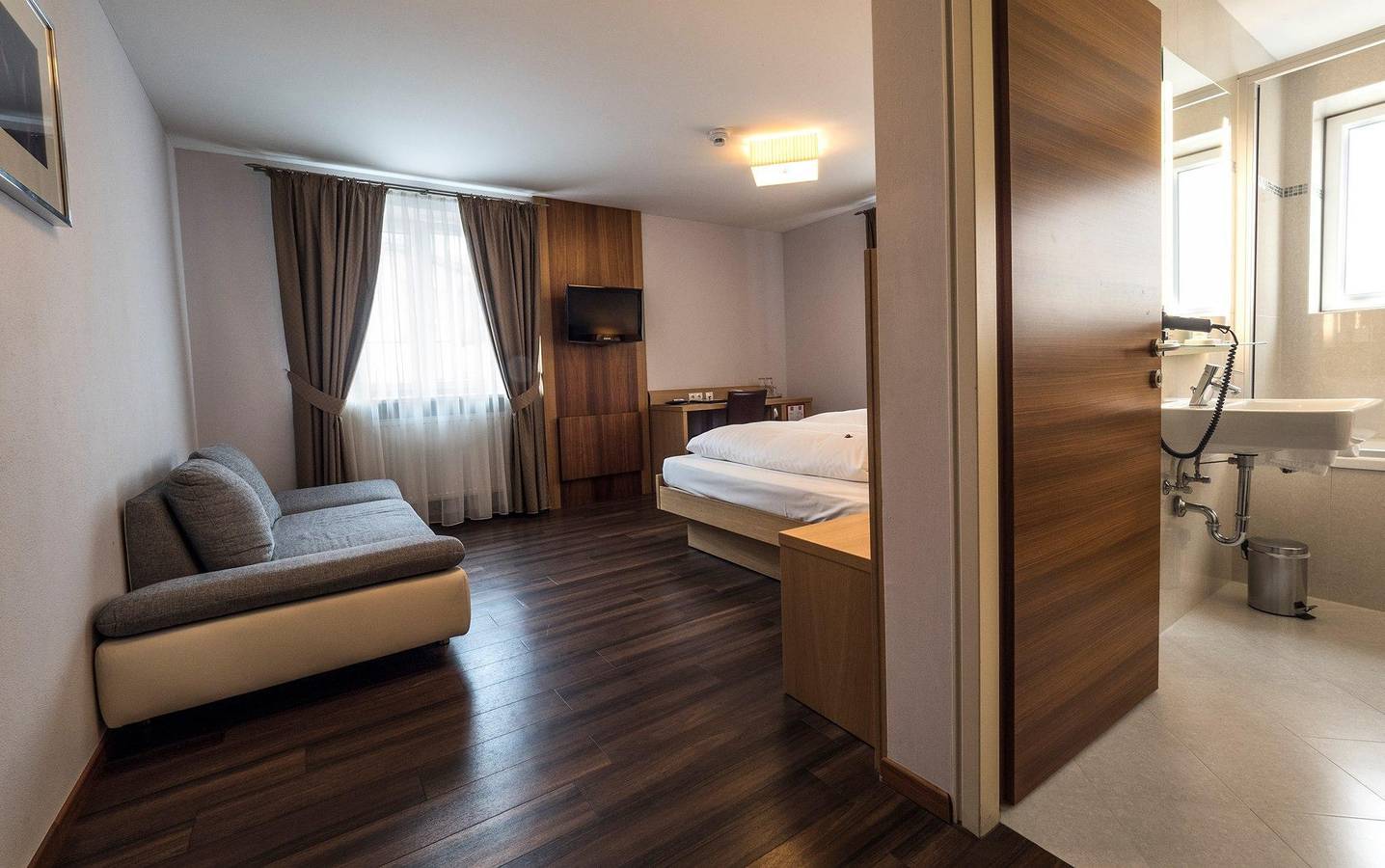 Doppelzimmer Exklusiv mit Bad, Wc in Salzburg, Salzburg und Umgebung
