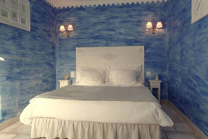 Chambre d’hôte pour 2 personnes, avec jardin dans le Luberon