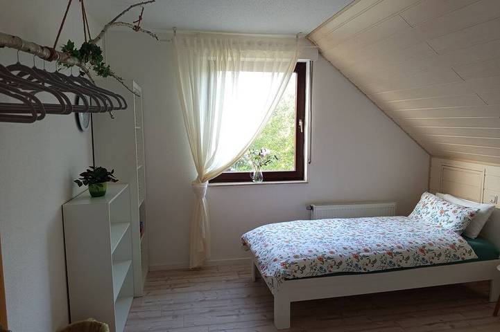 Ganze Wohnung, Licht & Natur: Deine Premium-Auszeit am Wald in Wiehl, Oberbergischer Kreis