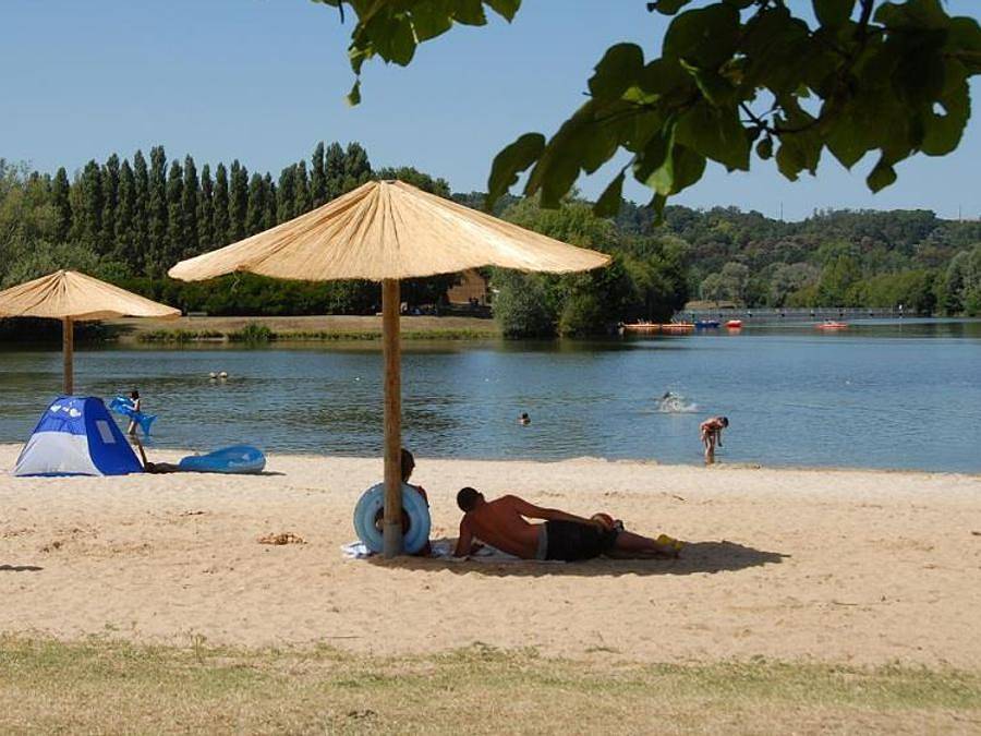 Camping Le Lac des Varennes - Unique 2 personnes - Le tonneau in Marçon, Vallée de la Loire